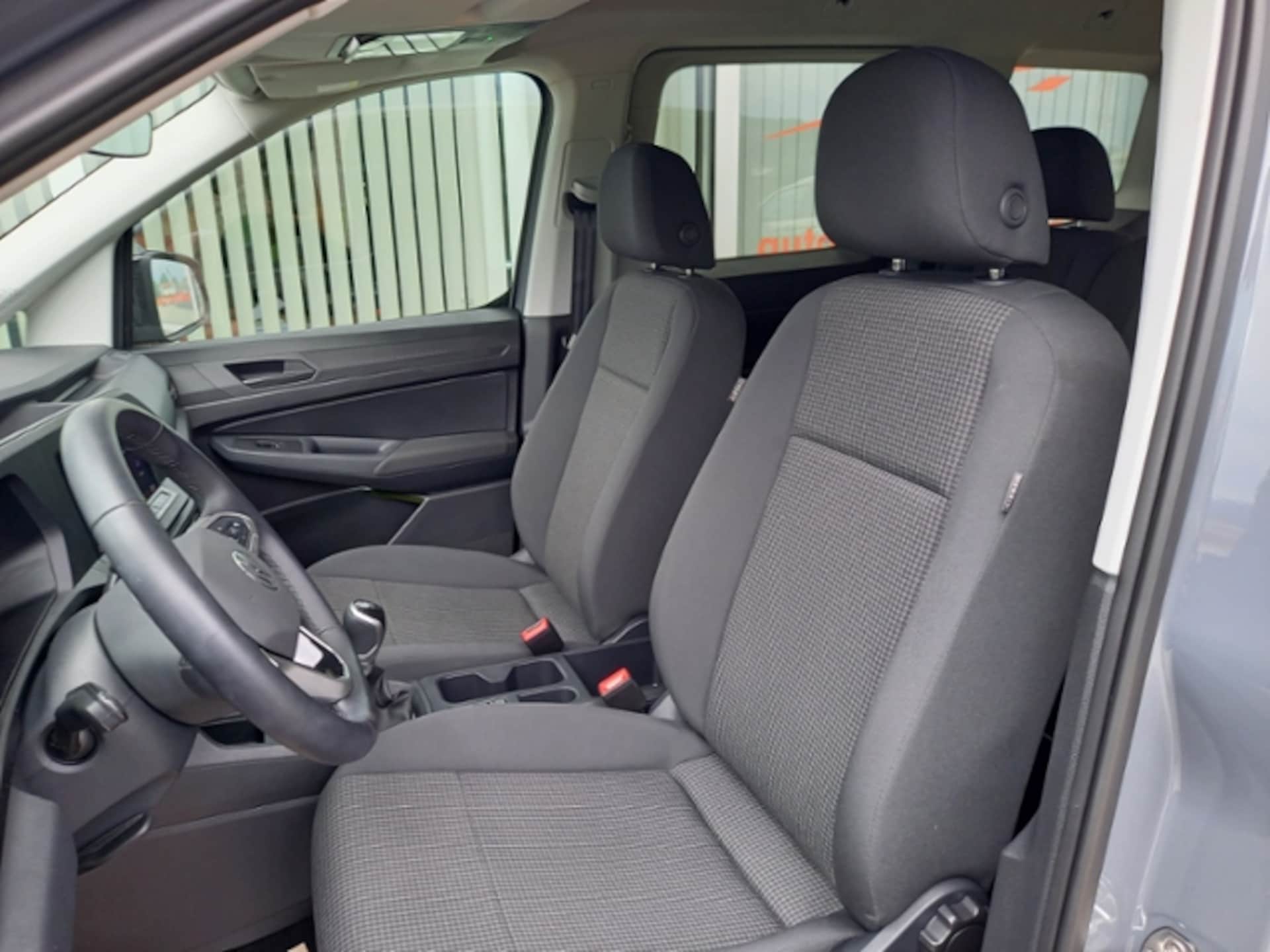 Volkswagen Caddy Basis-Modell