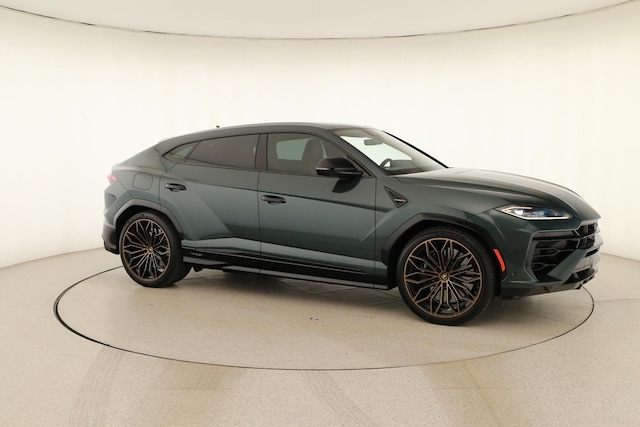 2025 Lamborghini Urus SE - Photo 9