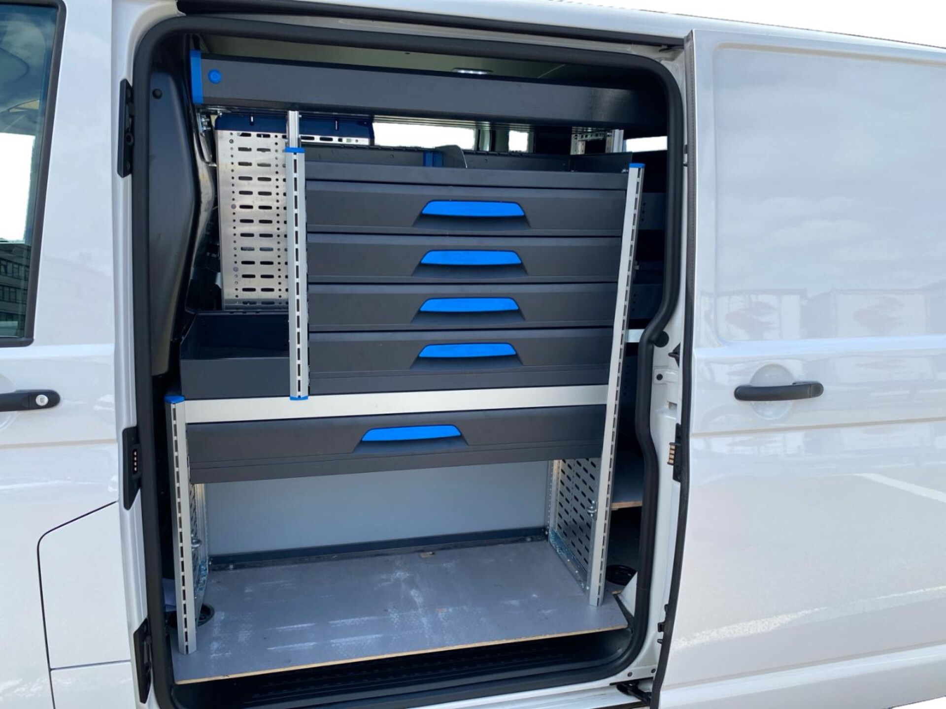 Volkswagen T6.1 Transporter Kasten kurzer Radstand