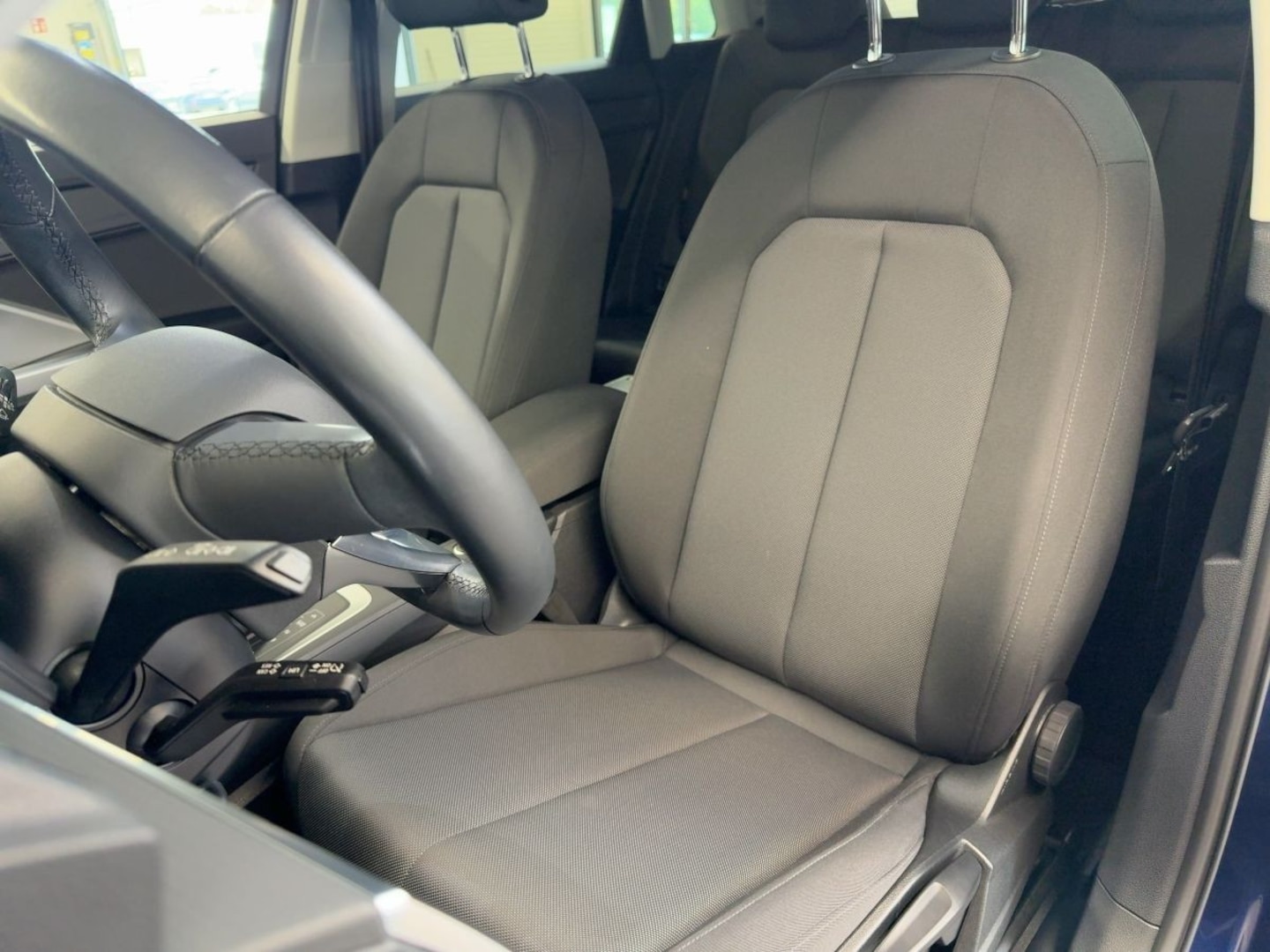 Bild über Audi Q3 S line 40 TFSI quattro S tronic - für weitere Informationen kontaktieren Sie den Audi Partner
