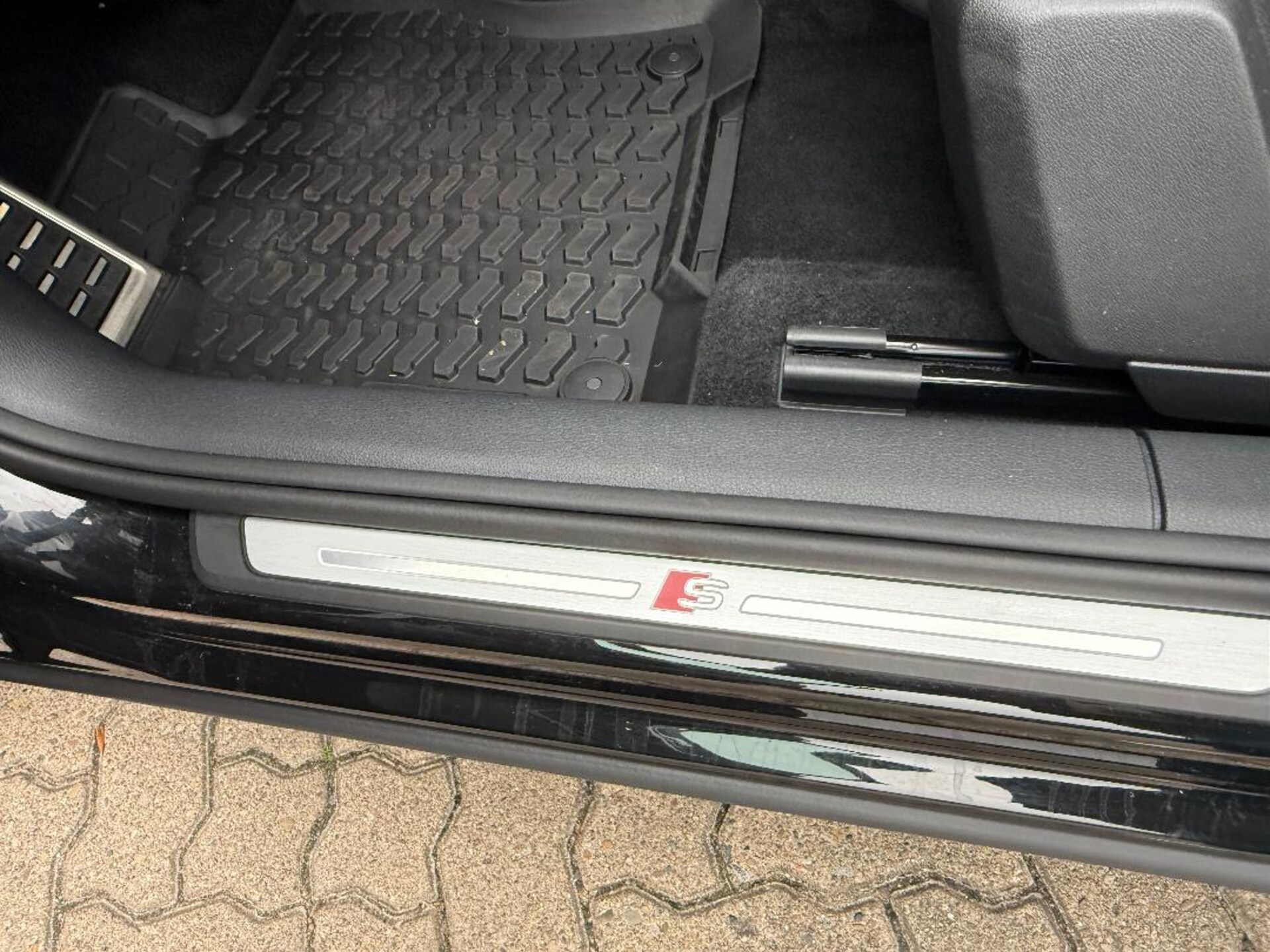 Audi Q2 S line