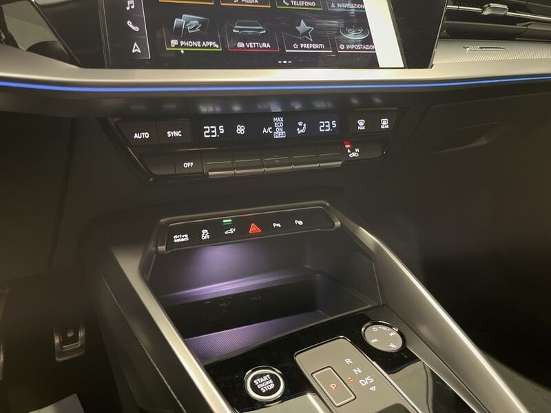 Immagine di Audi A3 Sportback TFSI e S line edition 45 TFSI e 180 kW (245 CV) S tronic - Vista: for more details contact your dealer