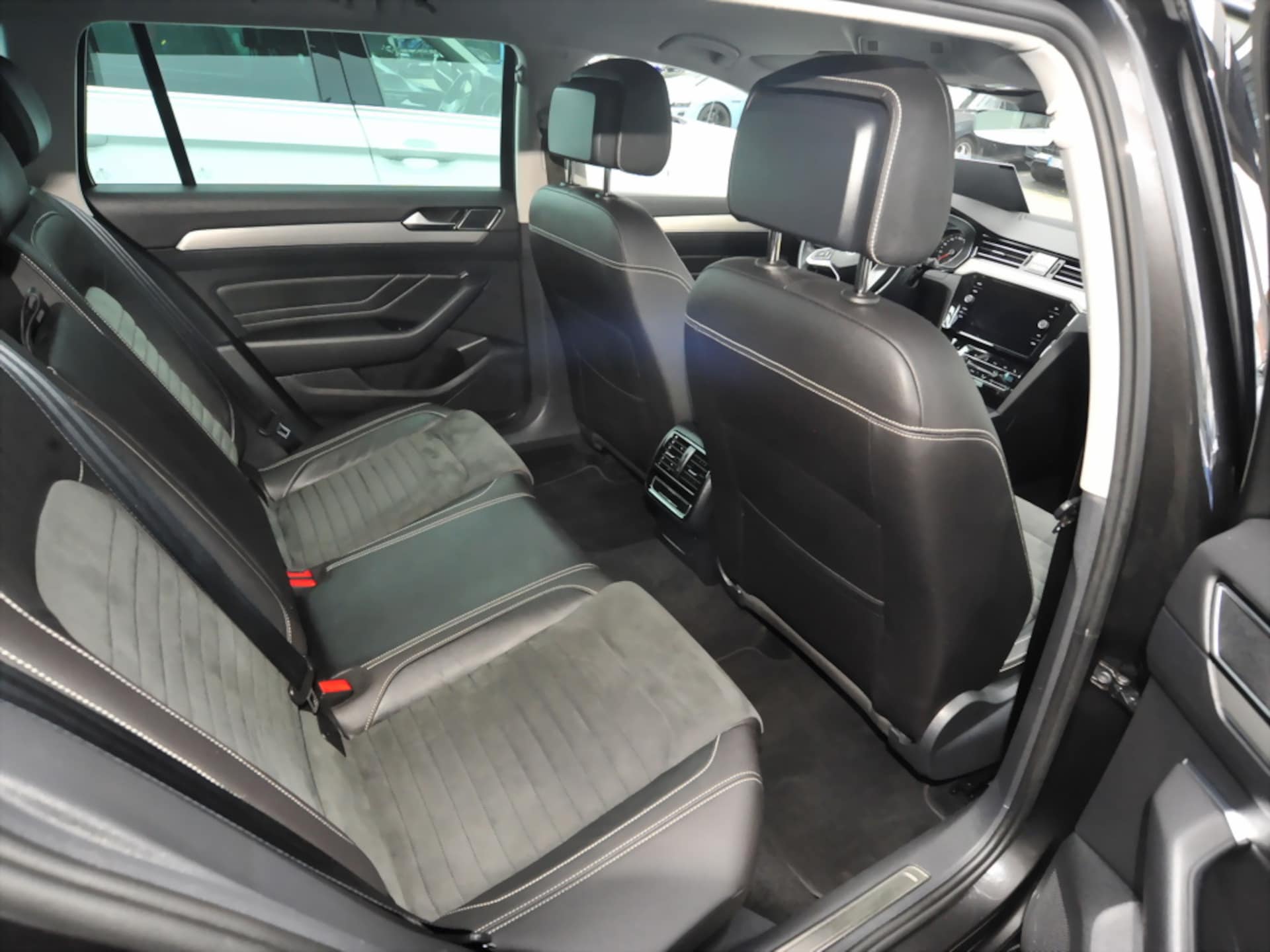 Volkswagen Passat Variant Elegance