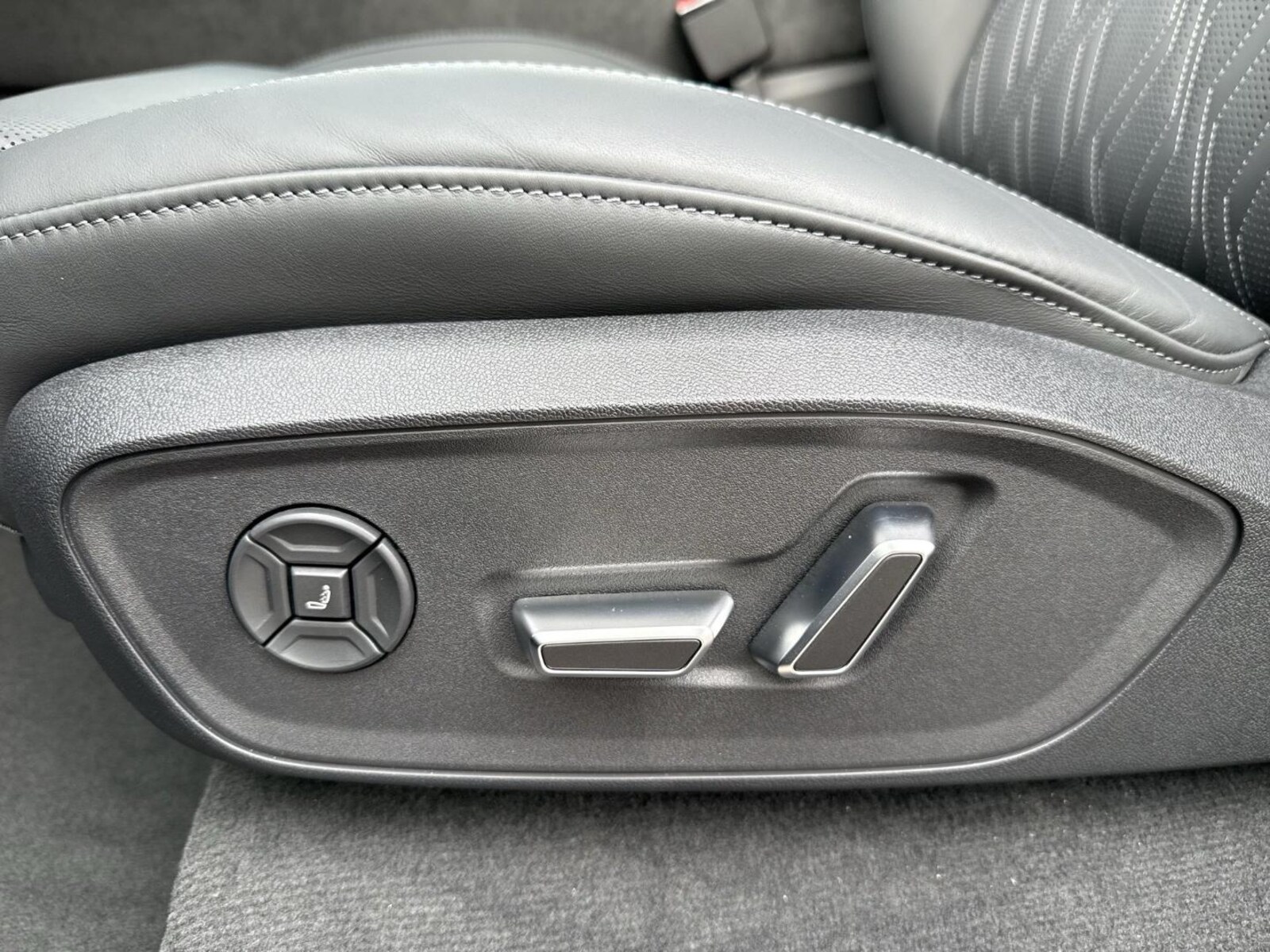 Audi Q7 – Bild 23