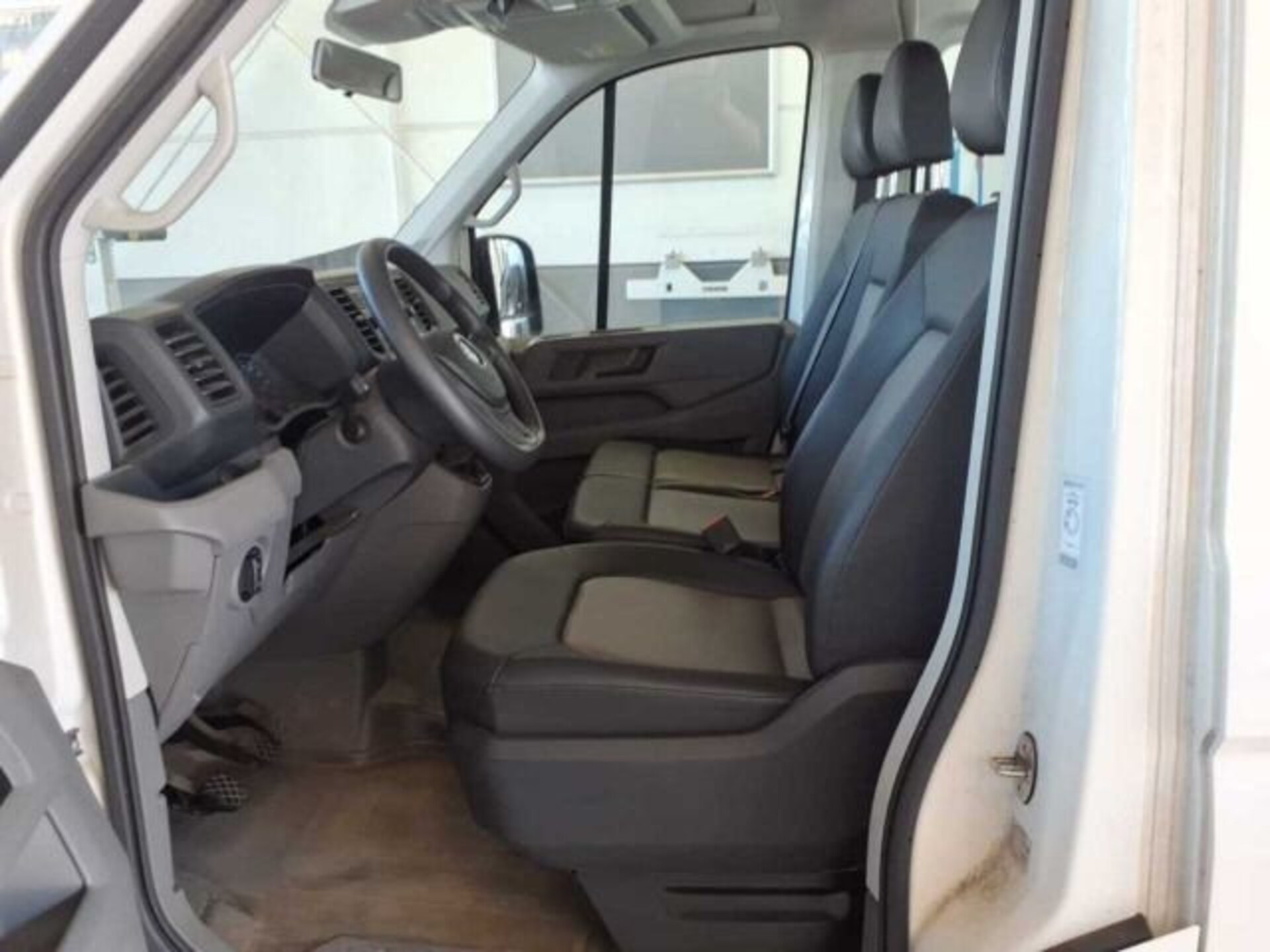 Volkswagen Crafter Kasten langer Radstand