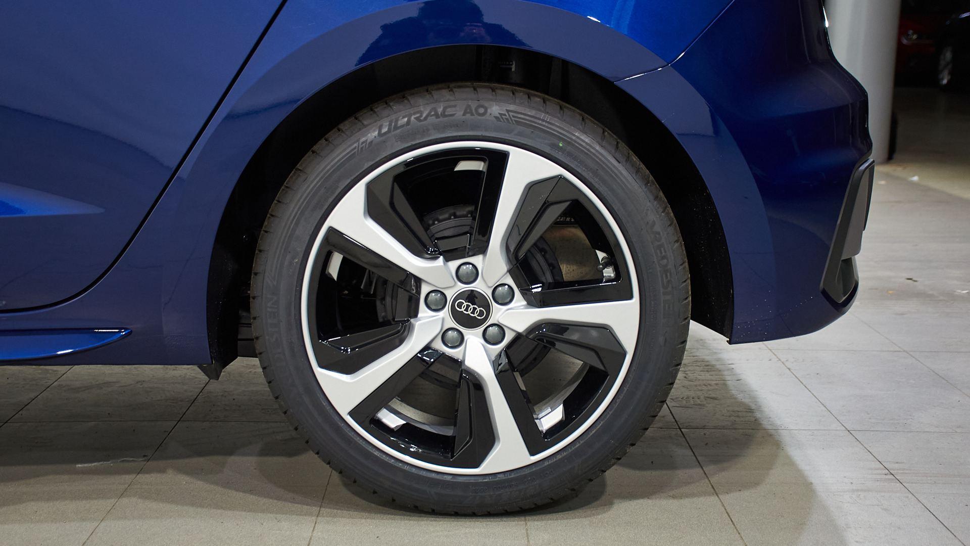 Image about Audi A1 Sportback Adrenalin edition 25 TFSI 70 kW (95 CV) 5 vel.