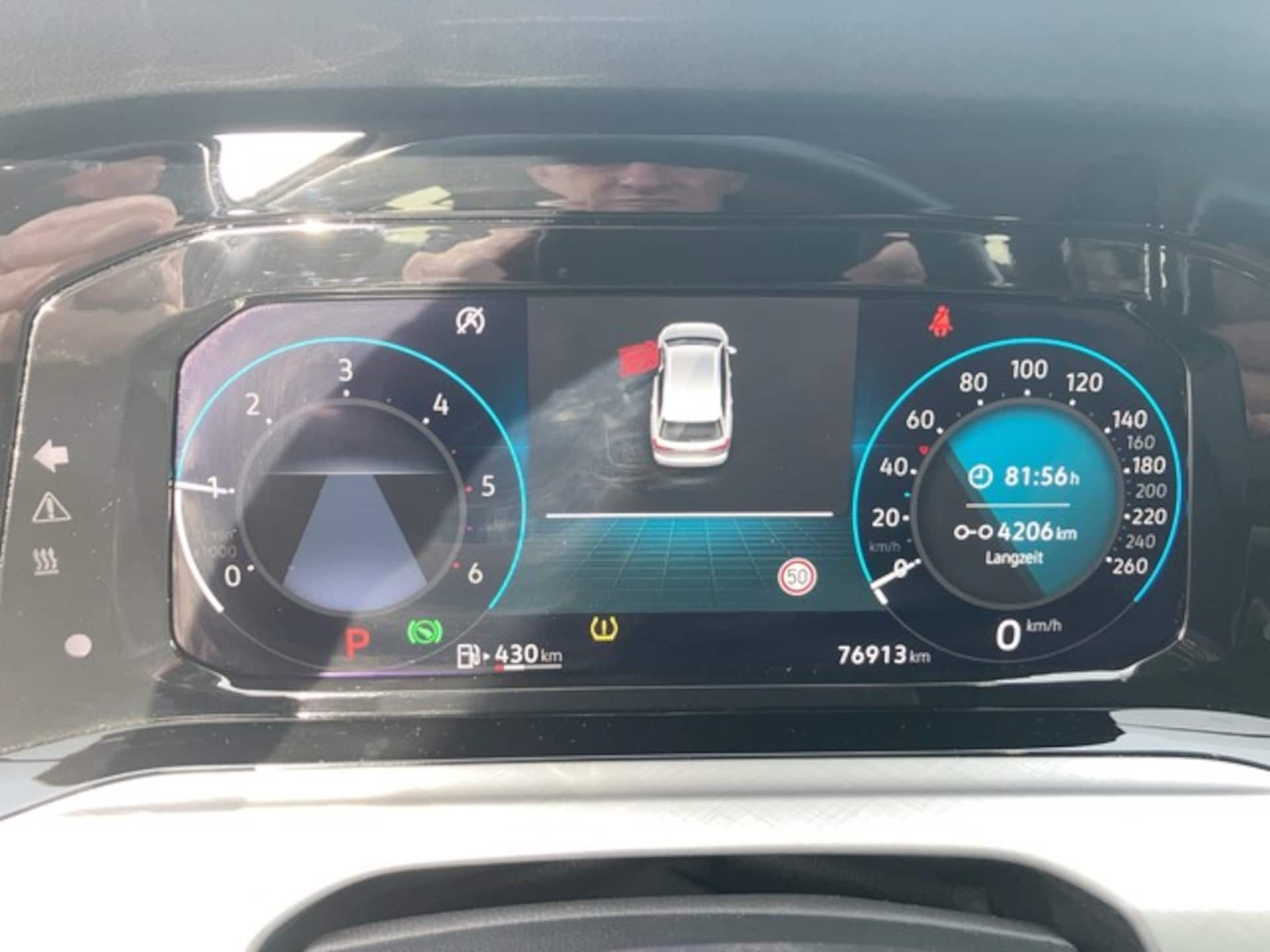 Volkswagen Golf Variant Life