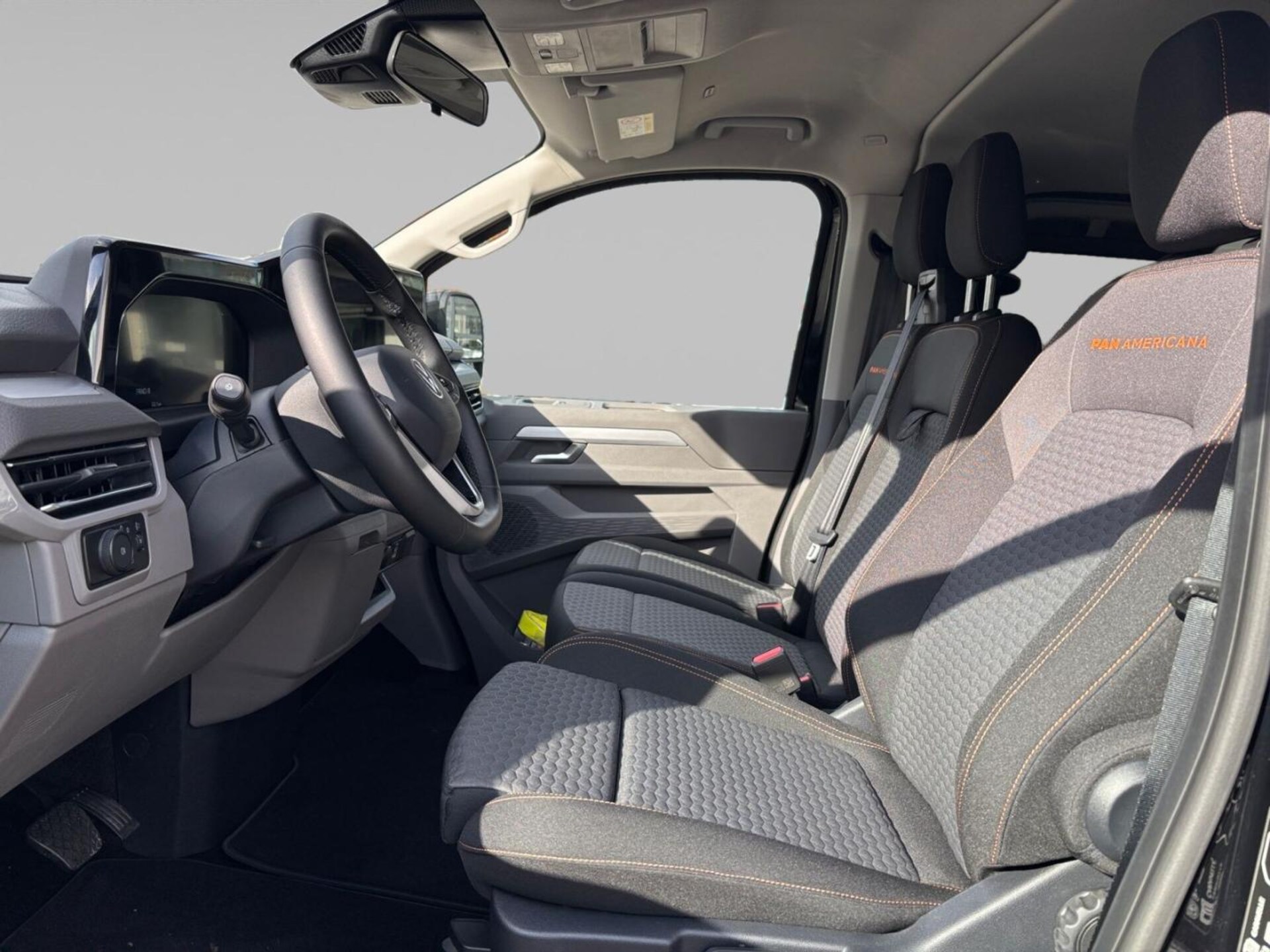 Volkswagen e-Caravelle Life