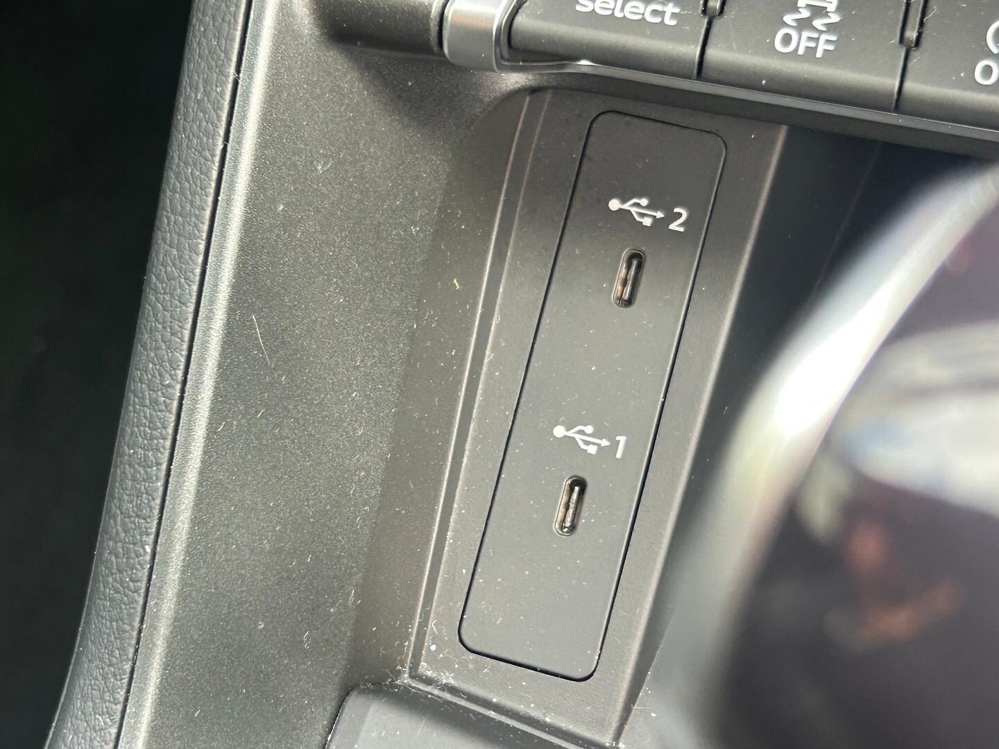 Image about Audi Q3 S line 40 TFSI quattro S tronic