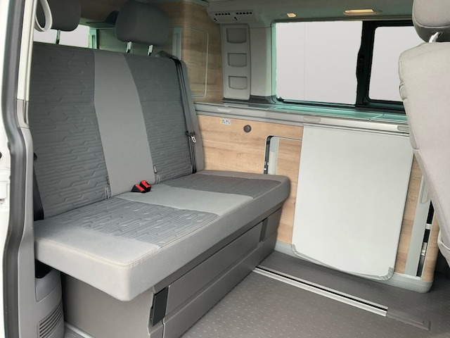 Volkswagen T6.1 California