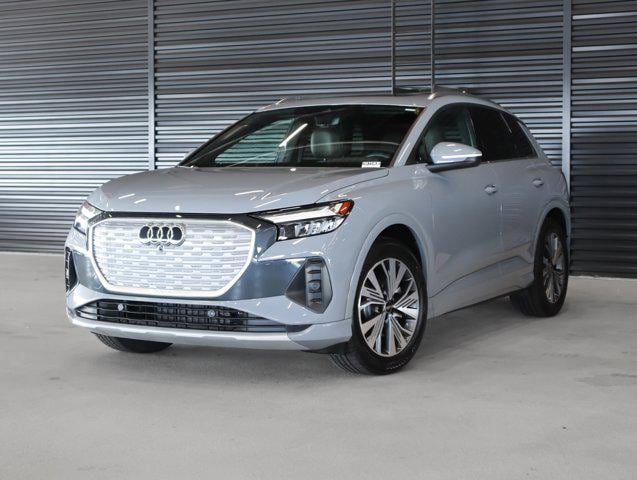 2023 Audi Q4 e-tron 40 Premium's photo