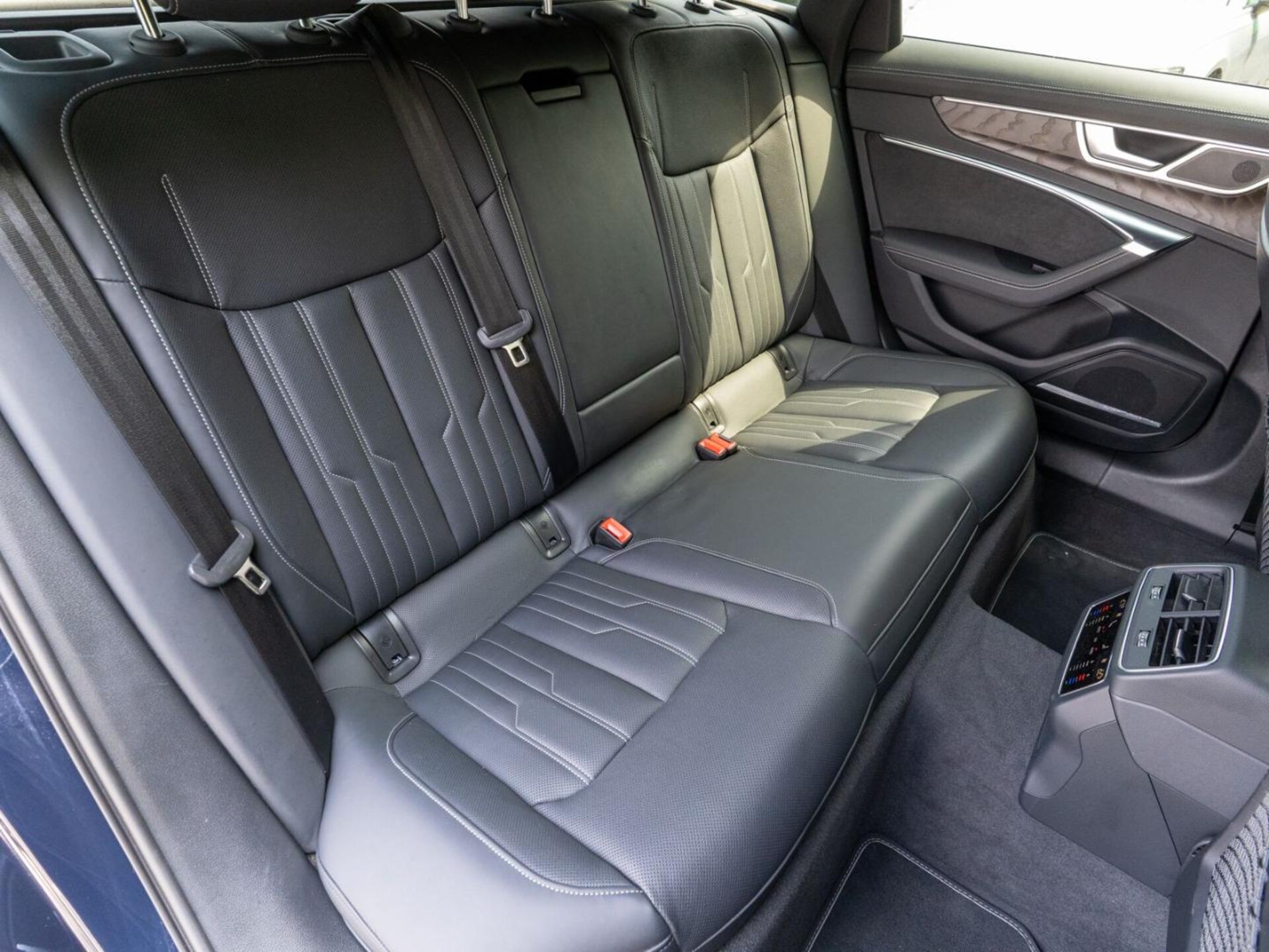 Audi S6 Avant