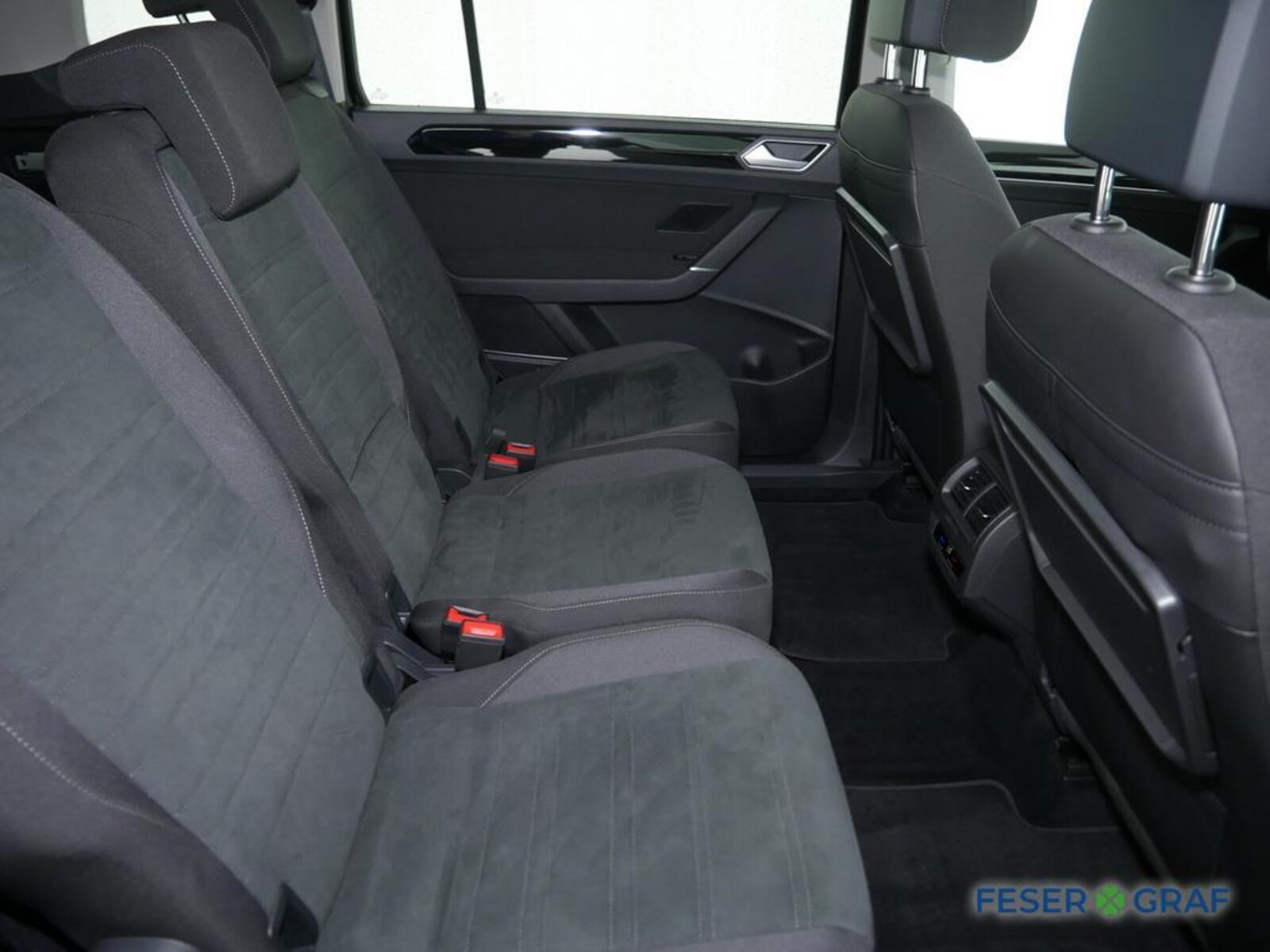 Volkswagen Touran – Bild 7