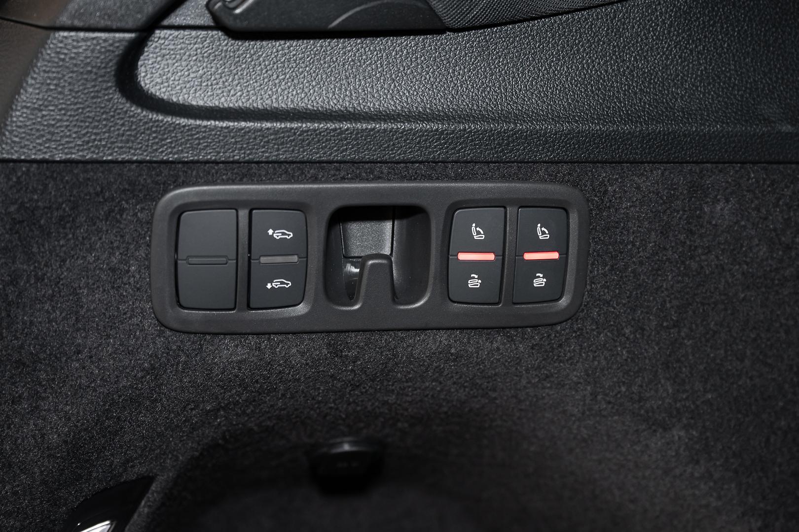 Image about Audi SQ7 SQ7 TFSI 373 kW tiptronic