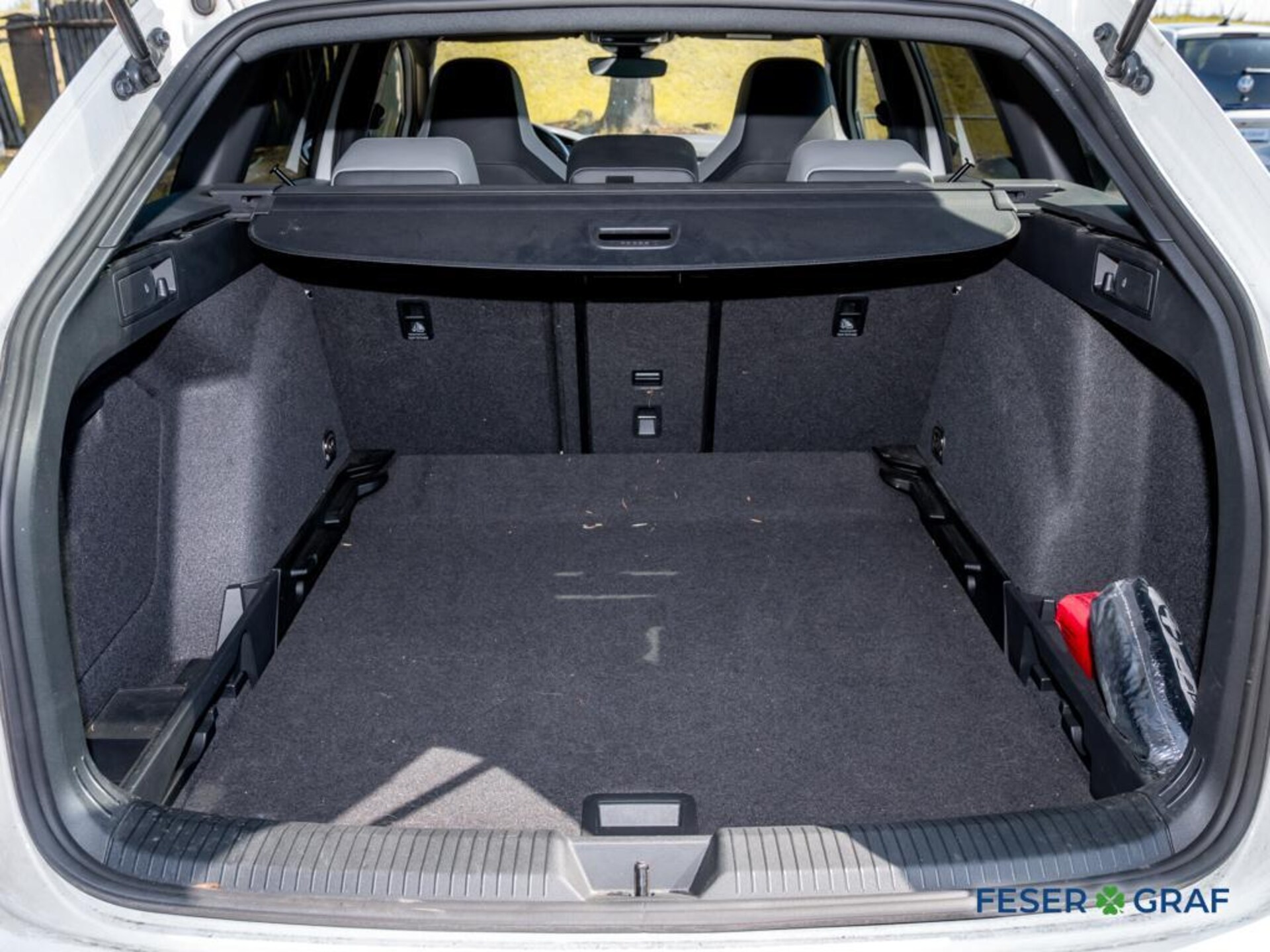 Volkswagen Golf Variant R-Line