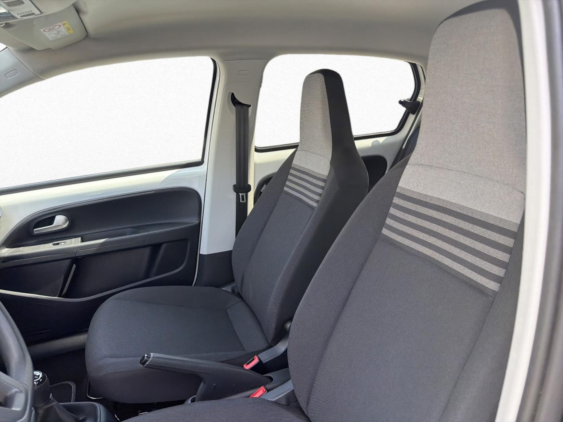 Volkswagen up! R-Line