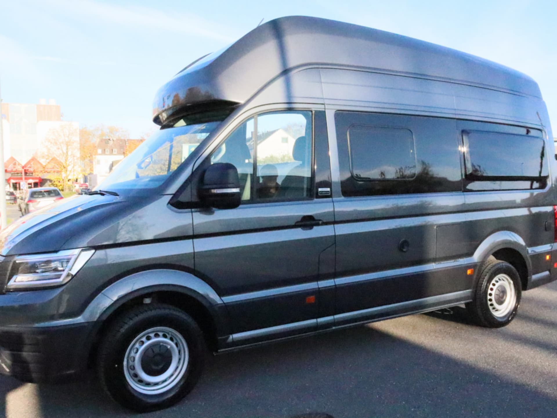 Volkswagen Grand California 600
