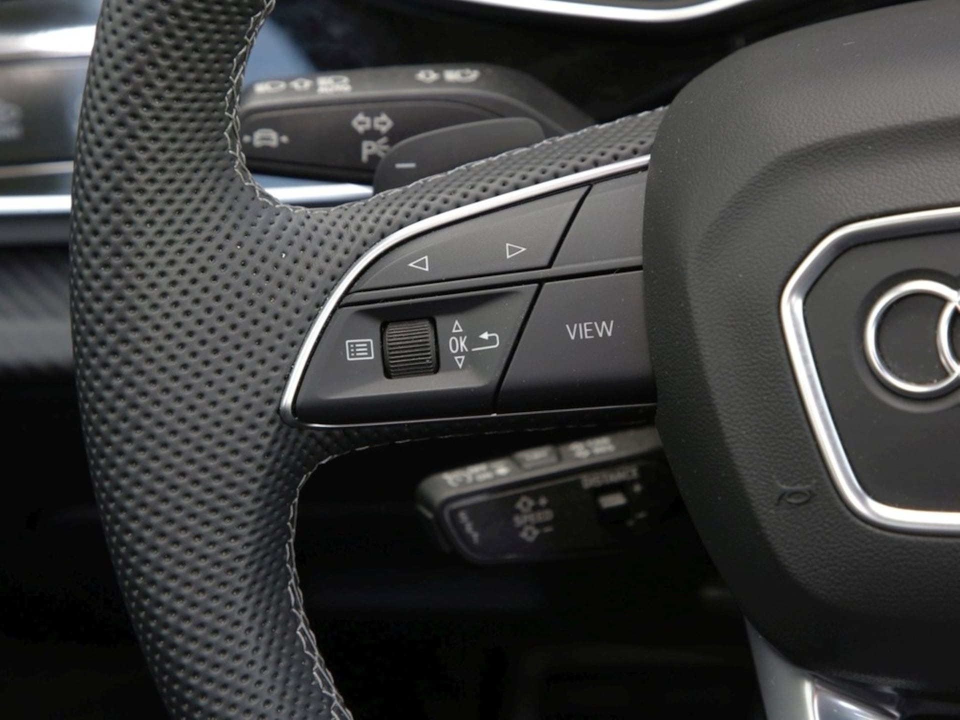 Audi SQ8 SUV
