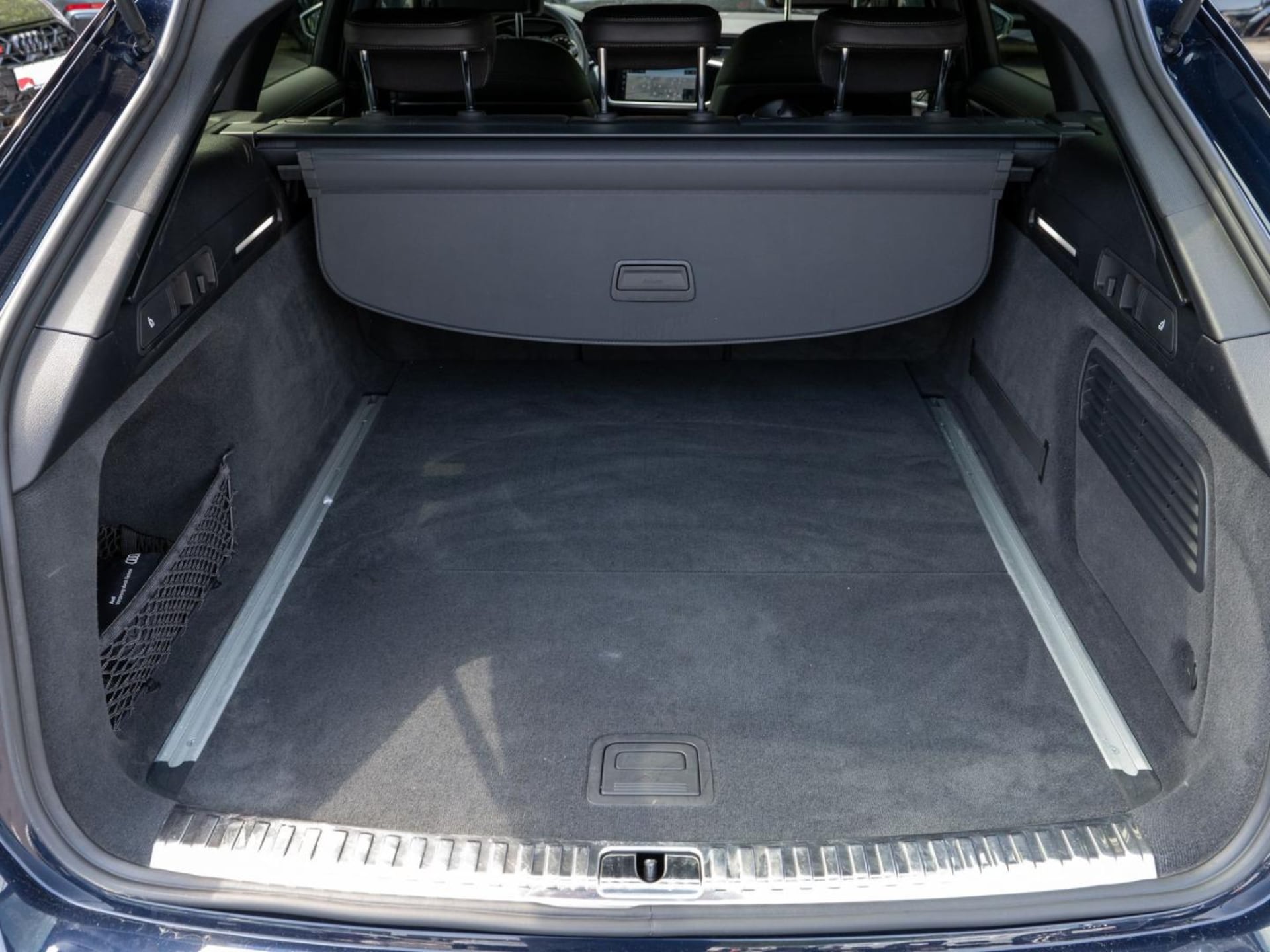 Audi S6 Avant