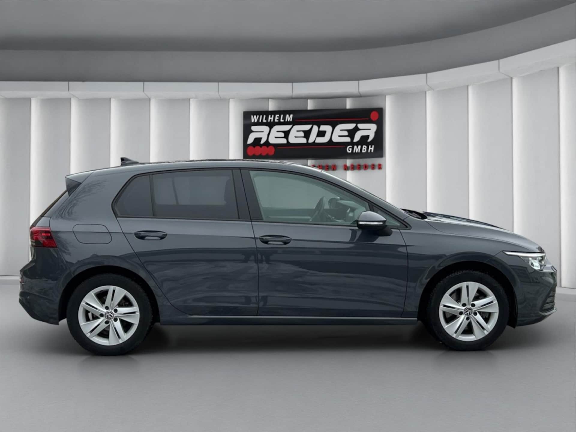 Volkswagen Golf Life