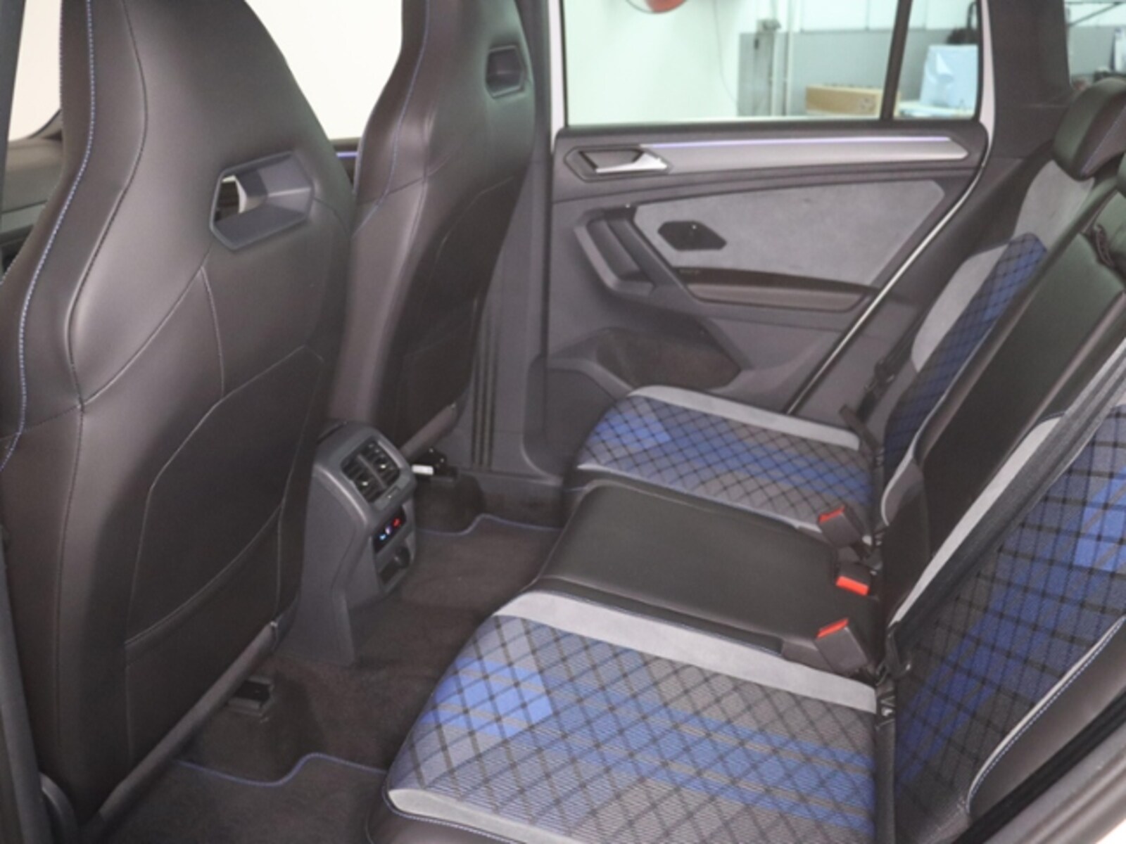Volkswagen Tiguan – Bild 13
