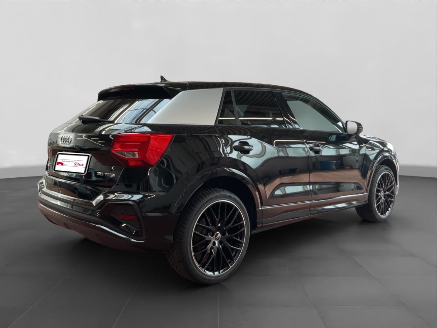 Bild über Audi Q2 S line 35 TFSI S tronic - für weitere Informationen kontaktieren Sie den Audi Partner