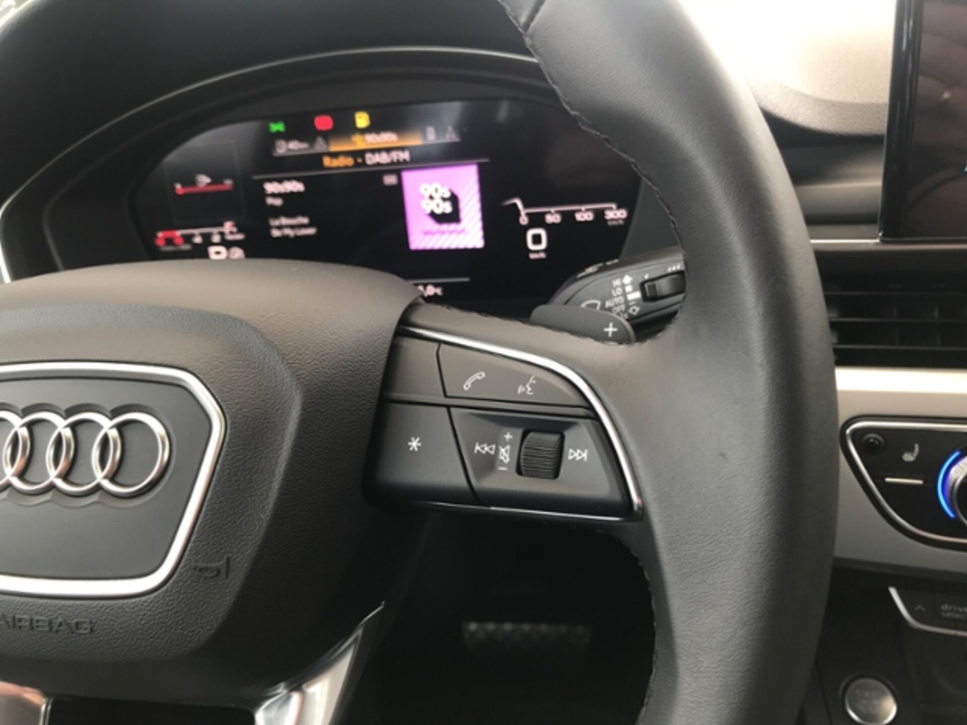 Audi A4 Avant S line