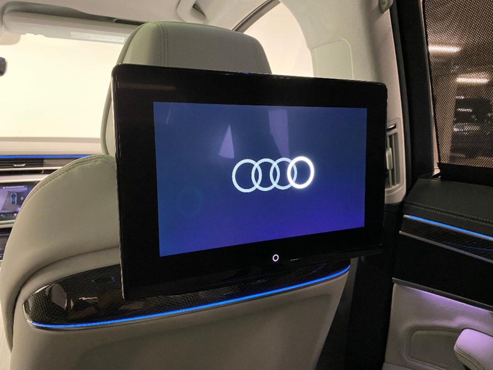 Audi S8 – Bild 14