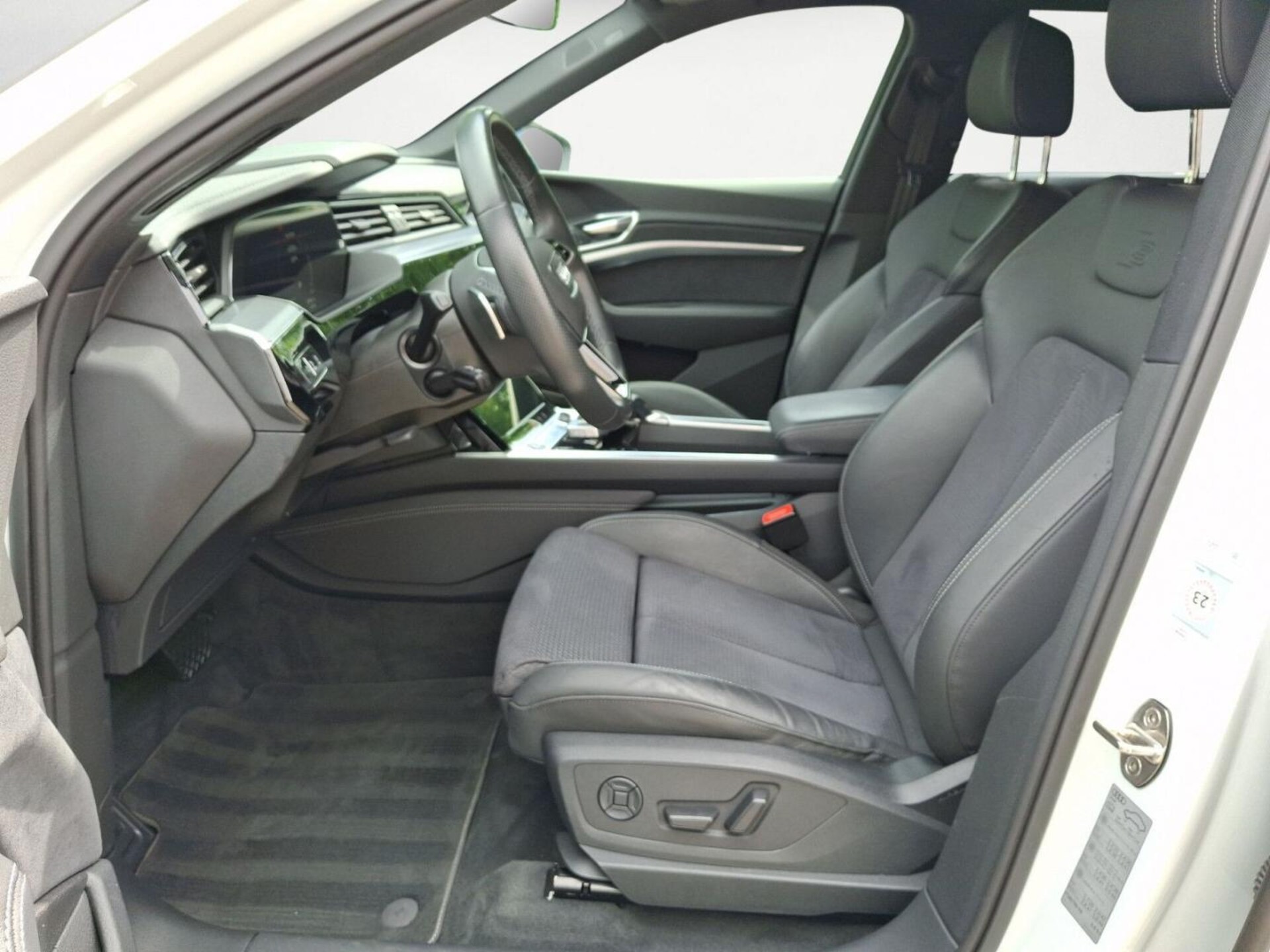 Audi e-tron Sportback S line