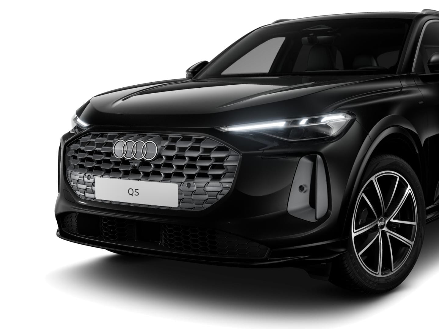 Bild über Audi Q5 SUV e-hybrid e-hybrid quattro 220 kW S tronic - für weitere Informationen kontaktieren Sie den Audi Partner