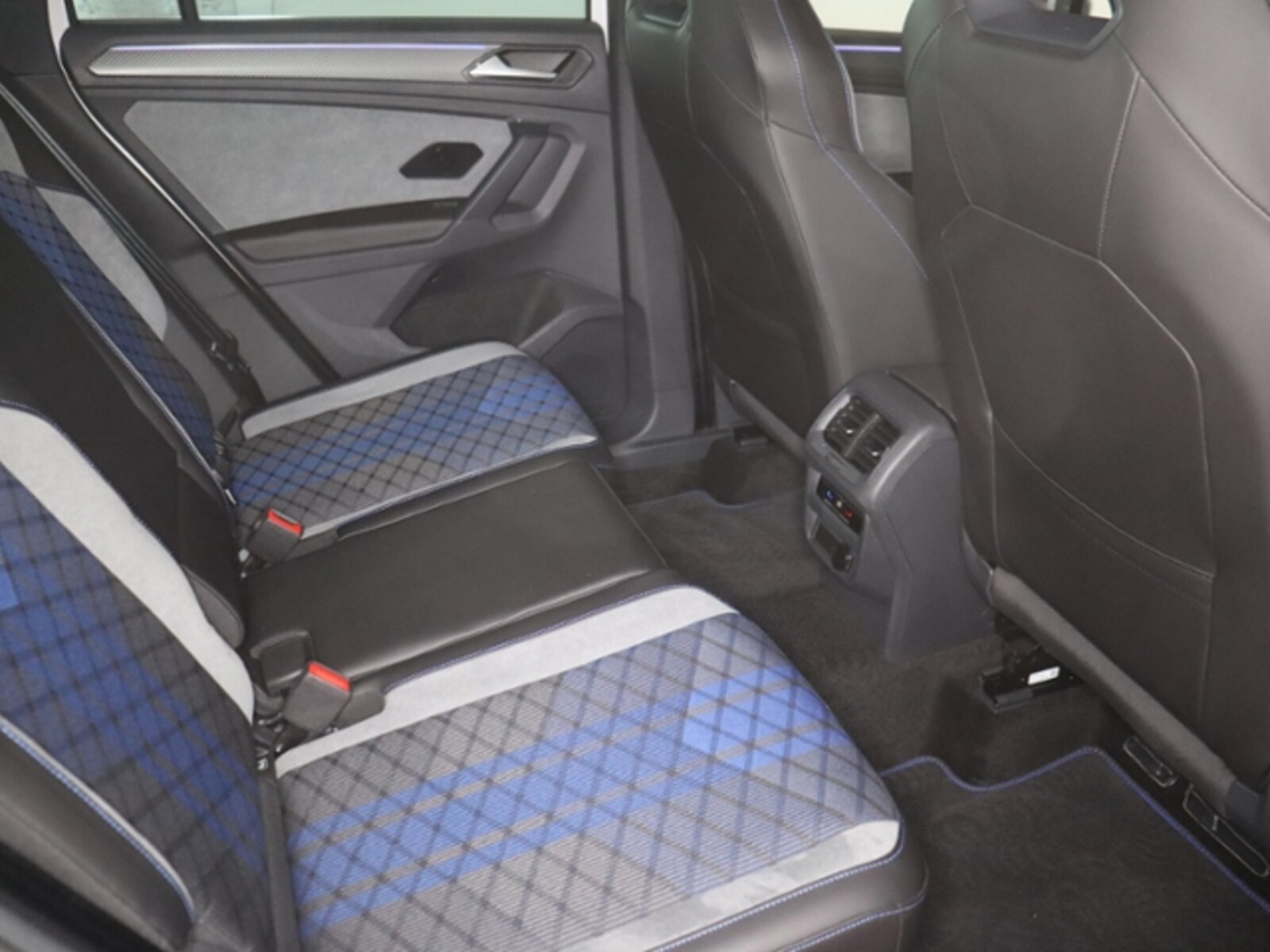 Volkswagen Tiguan – Bild 15