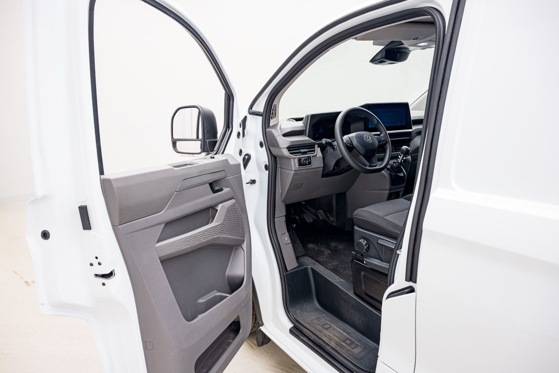 Volkswagen Transporter Kasten langer Radstand