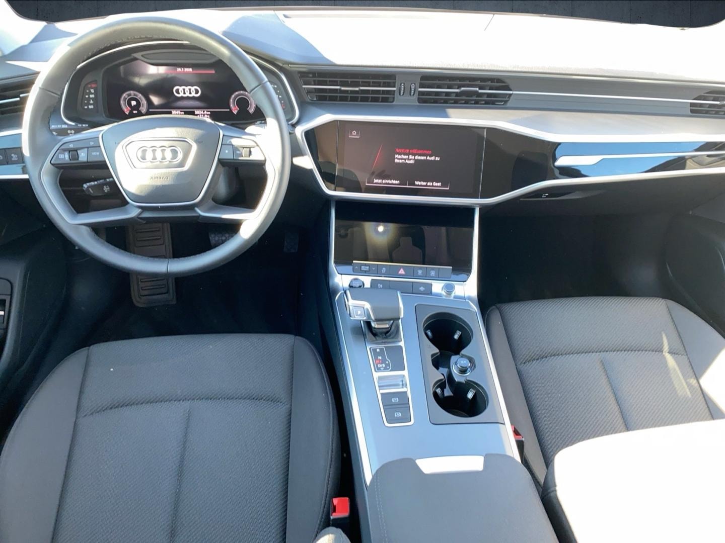 Bild über Audi A6 Avant 45 TDI quattro S tronic - für weitere Informationen kontaktieren Sie den Audi Partner