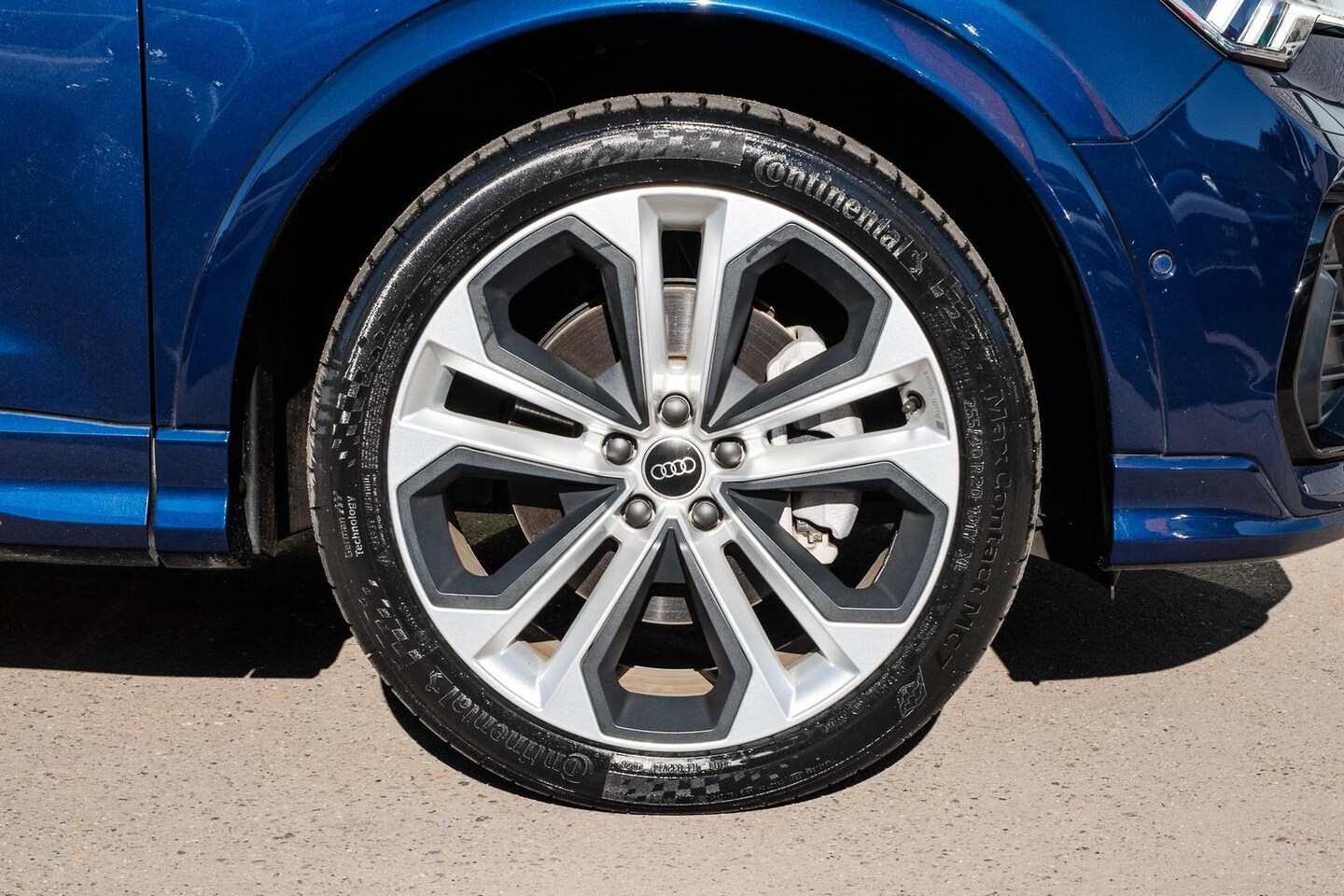 Image about Audi Q3 S line 40 TFSI quattro S tronic