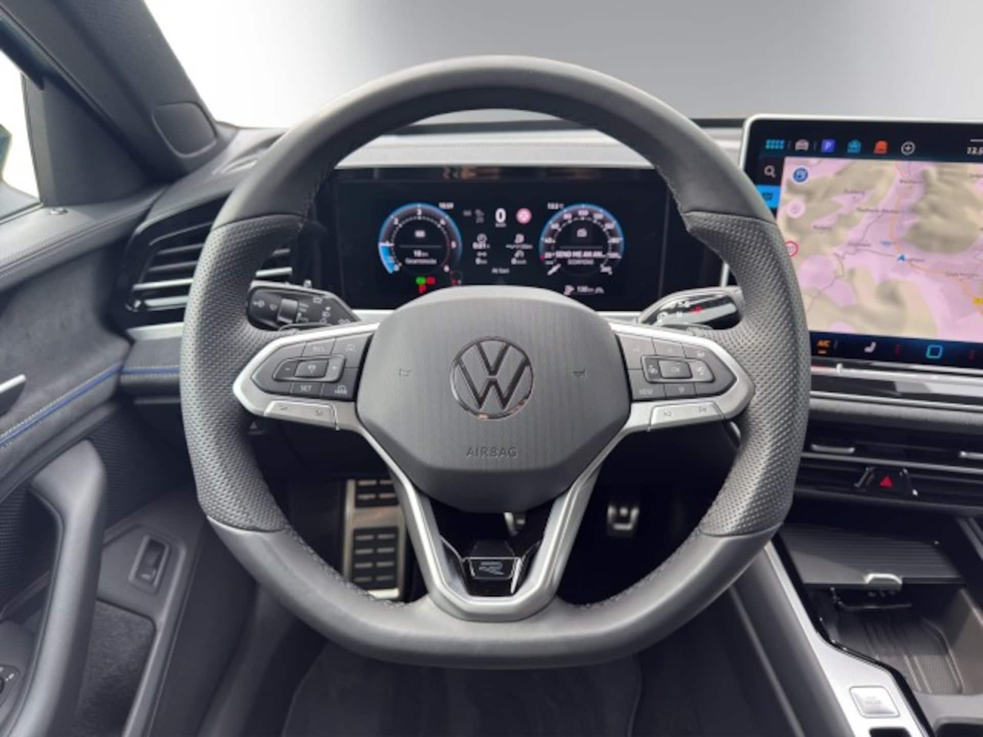 Volkswagen Passat R-Line