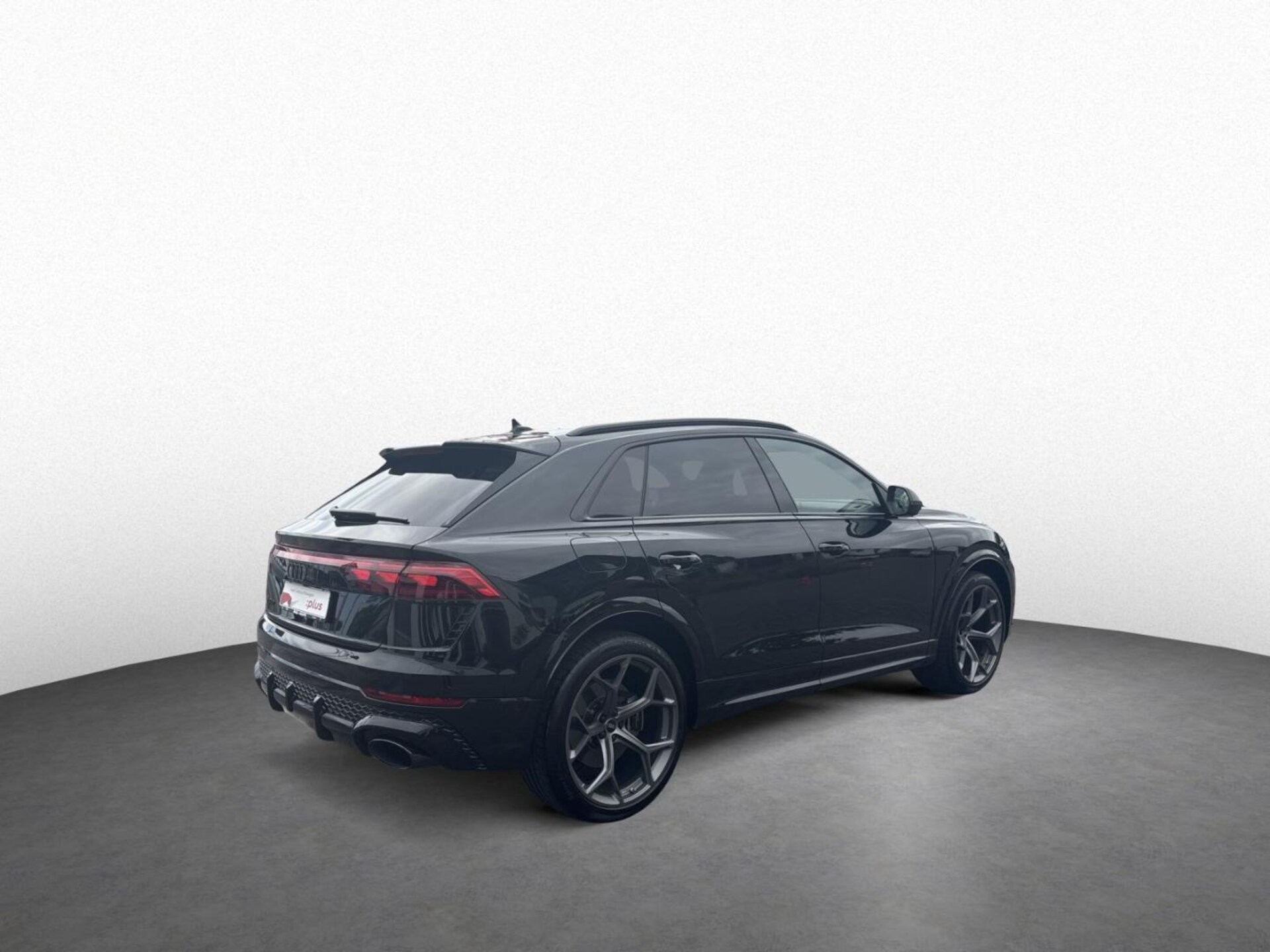 Audi RS Q8 SUV performance