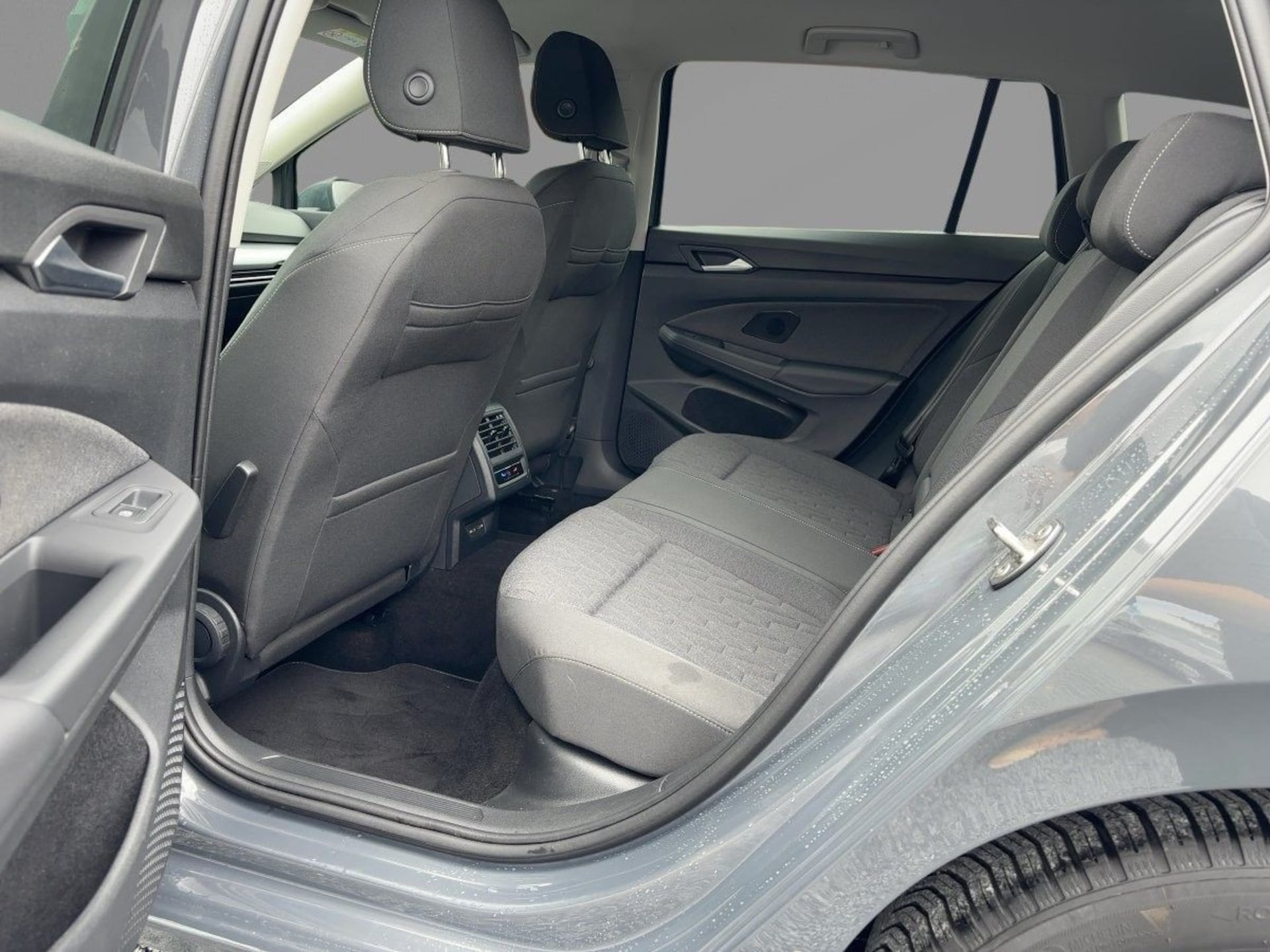 Volkswagen Golf Variant Life