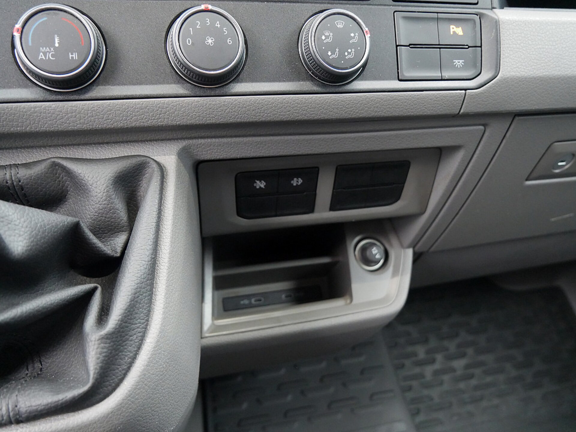 Volkswagen Crafter Kasten mittlerer Radstand