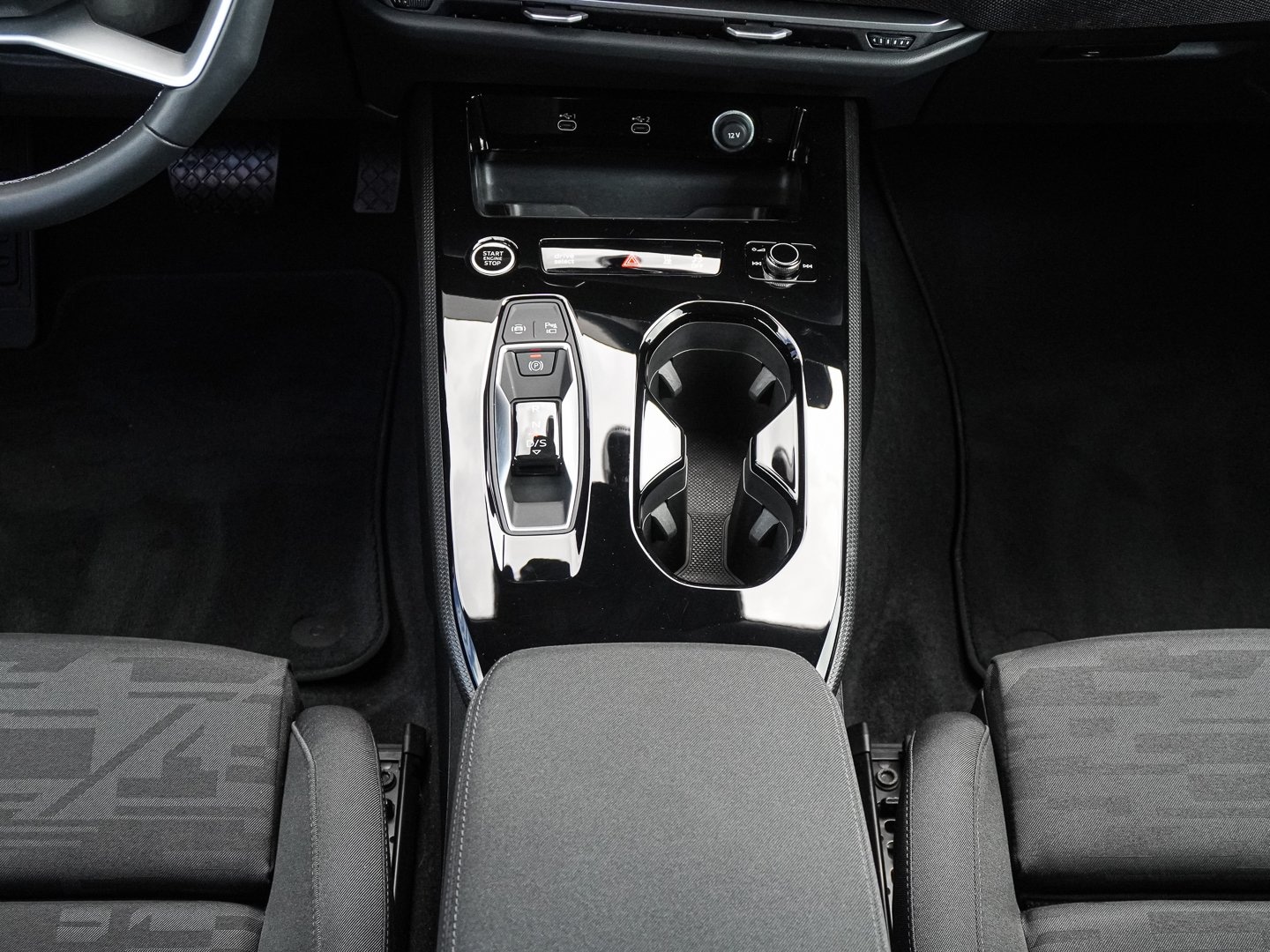 Bild über Audi A5 Avant TDI 150 kW S tronic - für weitere Informationen kontaktieren Sie den Audi Partner