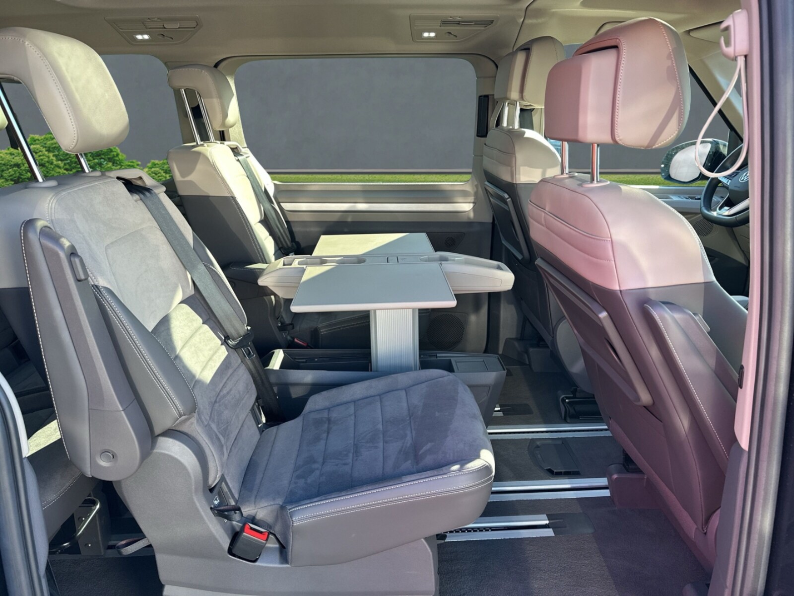 Volkswagen Multivan – Bild 10