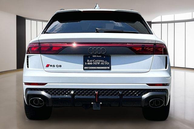 2026 Audi RS Q8 SUV performance