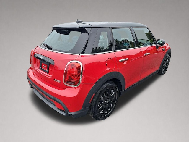 2022 MINI