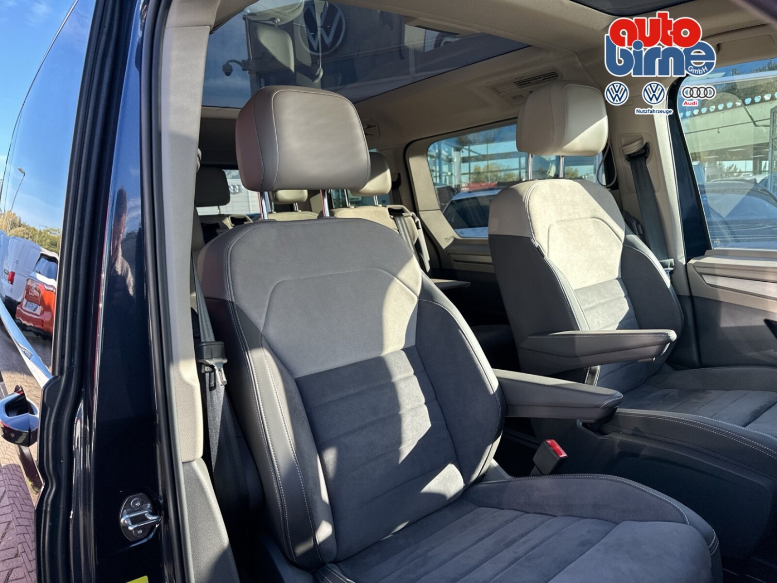 Volkswagen Multivan – Bild 12