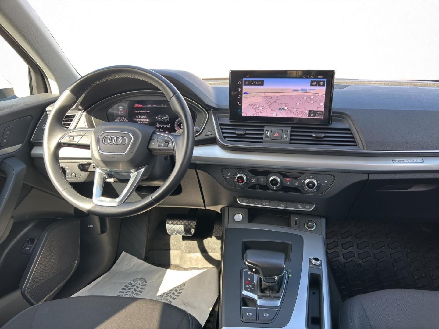 Bild über Audi Q5 40 TDI quattro S tronic - für weitere Informationen kontaktieren Sie den Audi Partner