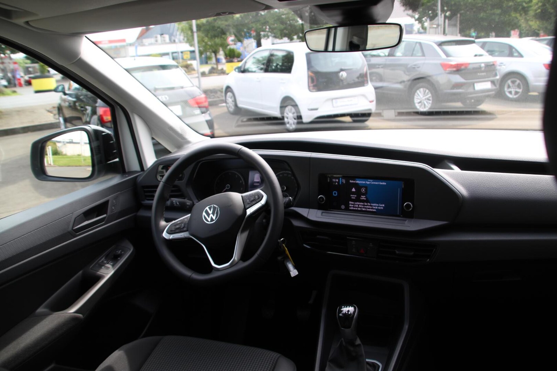 Volkswagen Caddy Maxi Basis-Modell