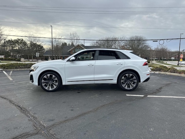2026 Audi Q8