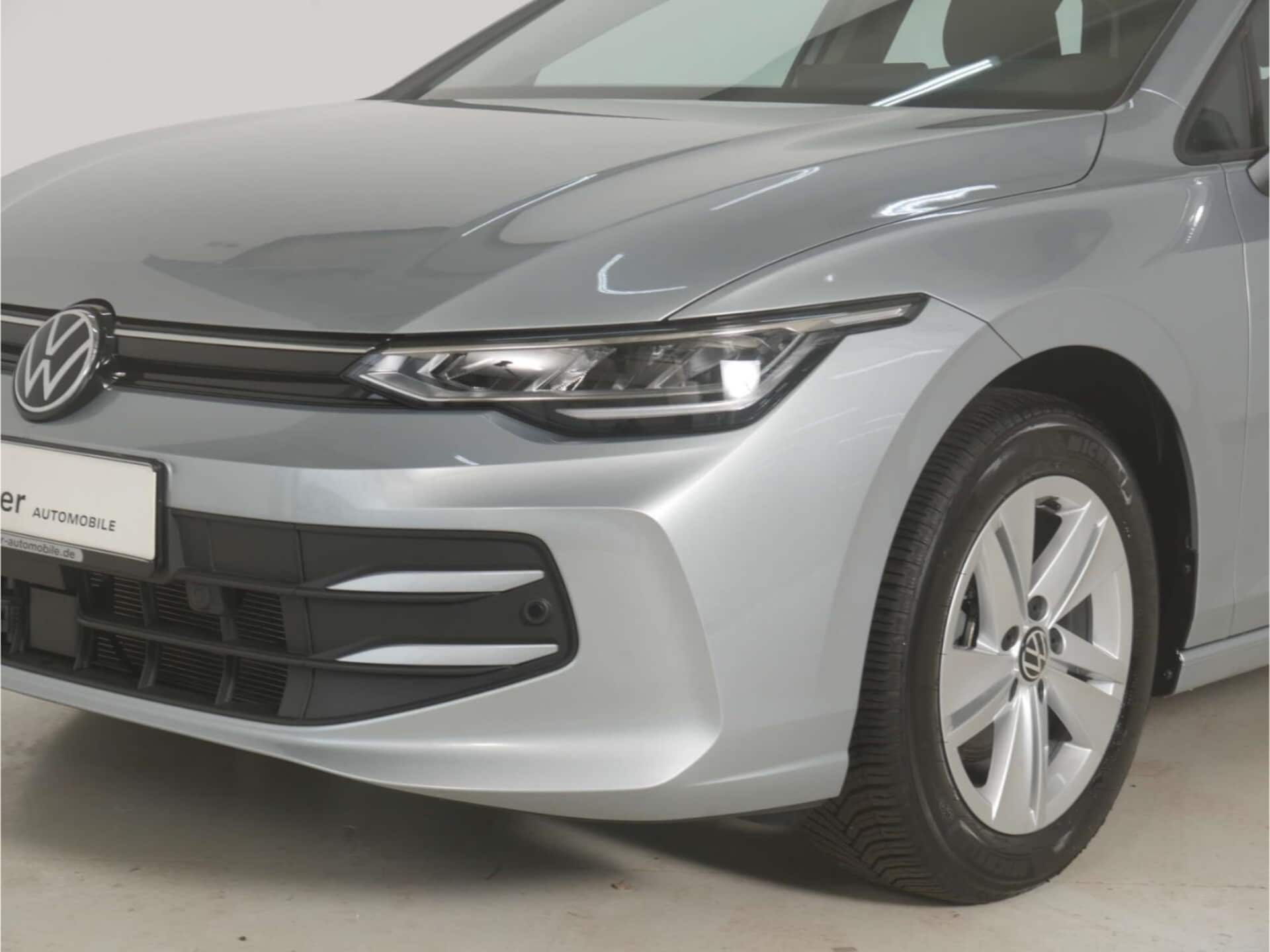 Volkswagen Golf Life