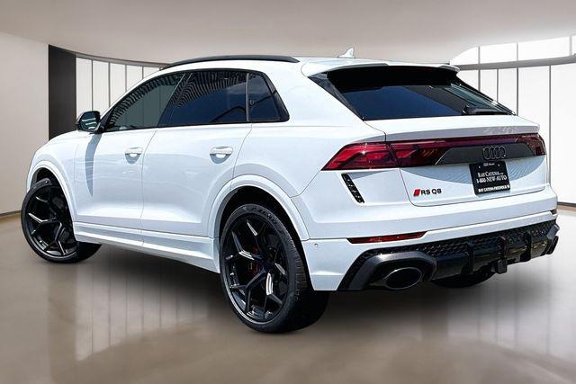 2026 Audi RS Q8 SUV performance