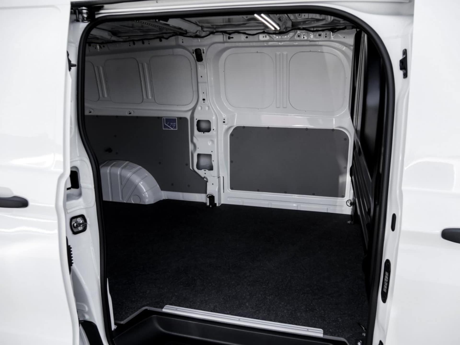 Volkswagen Transporter Kasten langer Radstand