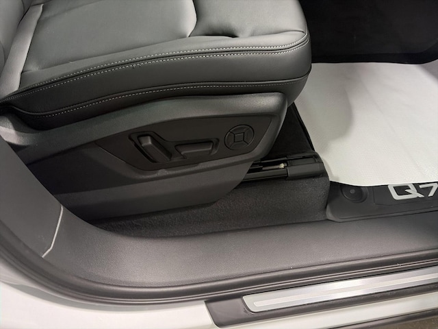 2026 Audi Q7 Premium - Photo 37